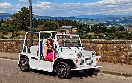 Florence city tour in vintage car