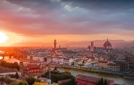 Florence Unveiled: A Spectacular Walking Tour Experience!