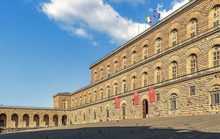 Florence: Palazzo Pitti Skip-the-Line Entry Ticket & Audio Guide