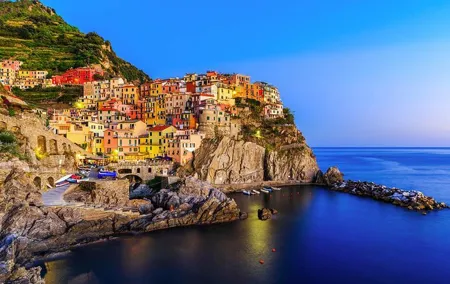 Private Tour from Florence Cinque Terre with Tower of Pisa