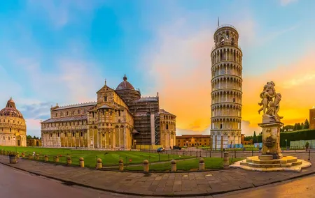 Private Day Tour from Florence to Pisa, Chianti and San Gimignano