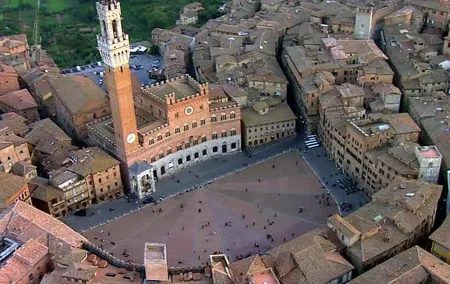 Private Guided Tour: Siena, San Gimignano and Chianti Day Trip from Florence