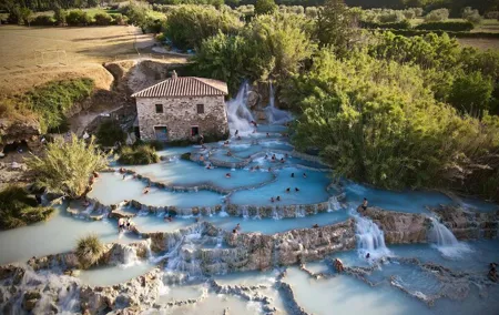 Full day guided tour of Saturnia and magical Tuscany