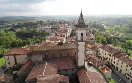 From Florence: Private Day Trip to Leonardo's Birthplace & Lunch