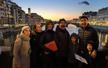 Kid-Friendly Florence Tour by Night with Gelato & Pizza