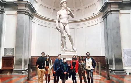 Accademia Gallery & David Tales - Private Tour + Skip-the-line reservation