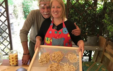 Florence Cooking Class with Wine Pairing in Mirella's Garden Home