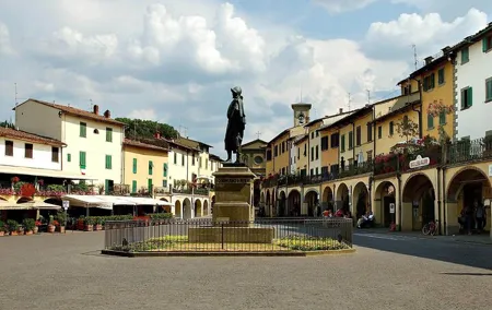 Private Tour: Chianti Winery, Montefioralle, and Greve in Chianti