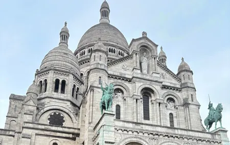 Explore Montmartre and Sacre Coeur with the best guides in Paris