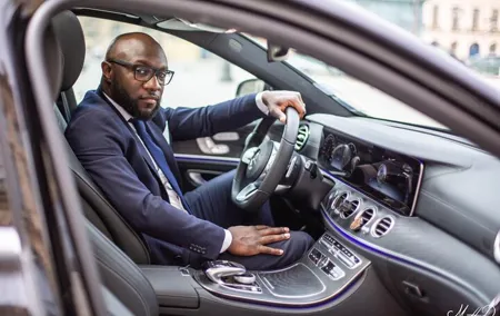 Transfer from Orly/CDG/LBG Airport to Paris (E-Class 2pax)