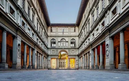 Florence: Uffizi Gallery Audio Guided Tour led by Tour Leader