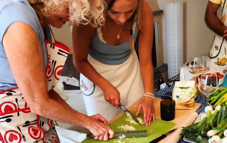 Private Florence Market Tour and Pasta Making Class with Cinzia