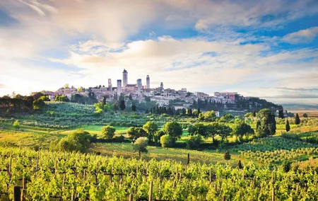 Private Best of Tuscany Hill Towns Tour with lunch from Florence