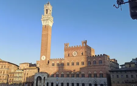 Private Half Day Tour: Visit Siena & Chianti Classic tour with Wine Experience