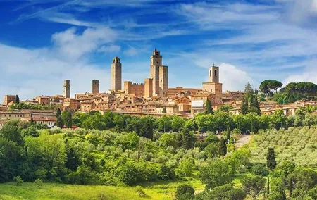 Small-Group Vernaccia di San Gimignano Wine Tour - White and Red Wines