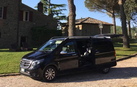 Private transfer from Florence city or airport to Umbria Assisi-Perugia area