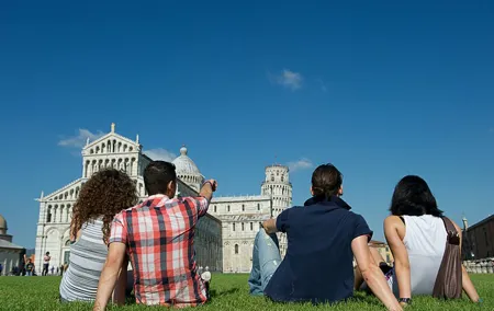 PRIVATE Full-Day Pisa and Lucca GUIDED Tour from Florence