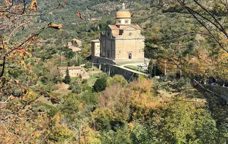 Montepulciano Wine & Pienza Flavors Private Day Tour from Tuscany