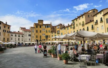 Private Guided Tour: Pisa and Lucca from Florence