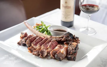 Florentine Steak with Wines in San Gimignano Winery from Florence