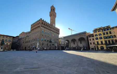 Florence:Walking Tour & Michelangelo's David Audio Tour with Host