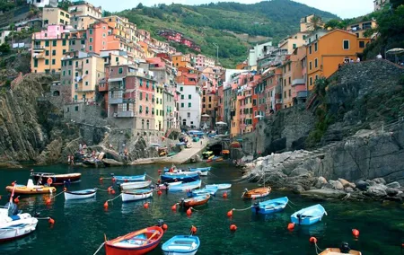 Cinque Terre Vibes with Postcard Perfection and Lunch Treats