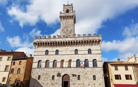 PRIVATE TRANSFER from Florence to Rome with stops in S Gimignano & Montepulciano