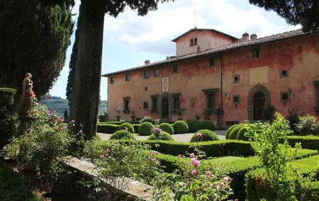 From Florence. Private Short Chianti Day with Winery Visit and Lunch