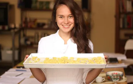 Semi Private Cooking Class in Private Villa with Optional Market Visit and Transfer from Florence