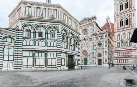 Duomo Square Guided Tour in Florence