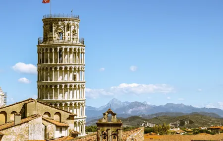 Best of Pisa & Lucca in 8 hours - From Florence