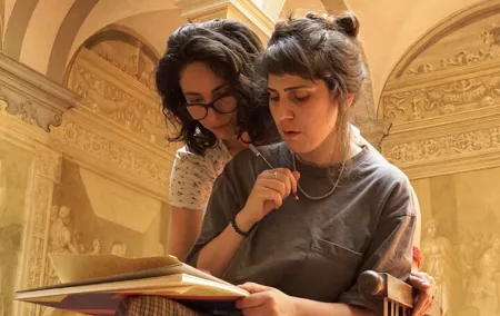 Tour in Florence with Licensed Guide and Live Painting Workshop