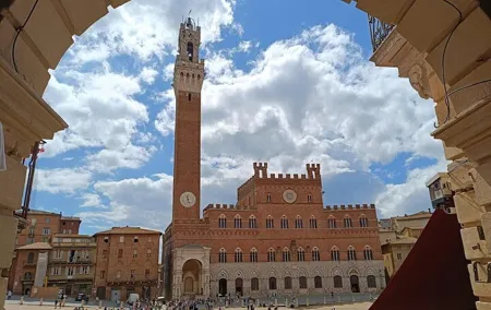 PRIVATE TOUR: Pisa & Siena in one day with Wine tasting & Lunch in Chianti