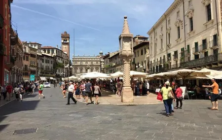 TRANSFER TOUR Florence to Venice with a stop in Verona