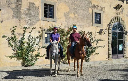 3 Hour Horse Ride to a Castle for Wine Tasting and snack Lunch