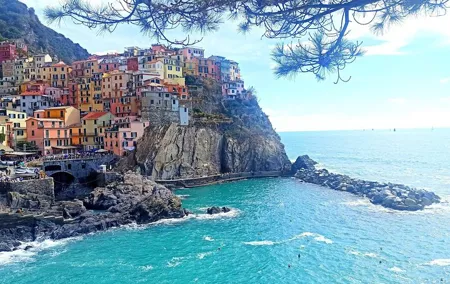 Private Tour: "Visit Wonderland Cinque Terre and Porto Venere" in one day