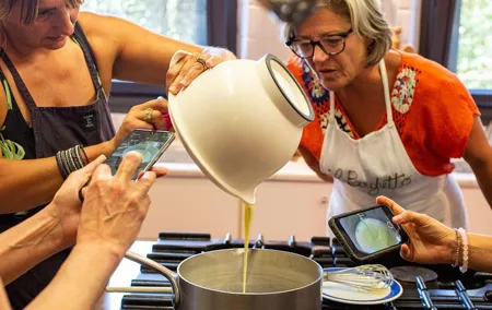 Garden Tour & Florence Cooking Class in Chianti Hills with Ilaria