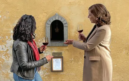 Small Group Florence Wine Tasting Tour in the City Center