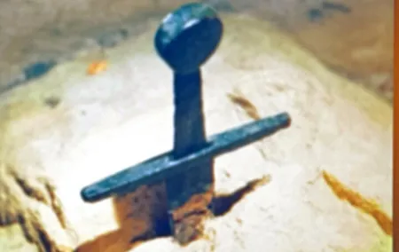 Tuscan Legends Tour: The Sword in the Rock & the Black Rooster