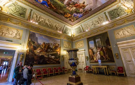 Private Palatine Gallery Tour with Skip-the-Line Access