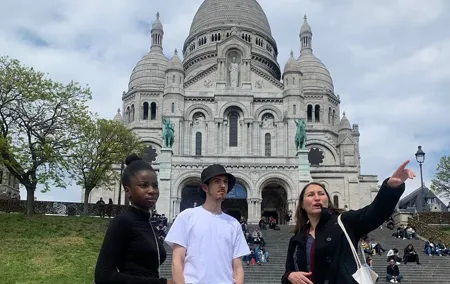 Guided Tour of Sacré-Coeur and Montmartre