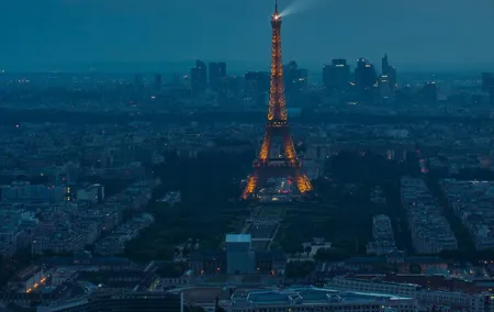 Illumination Tour of Paris