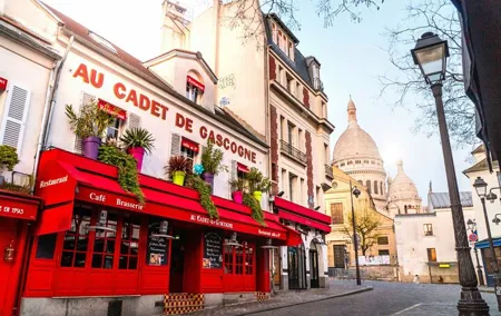 Montmartre Walking Tour An Artists View of Paris