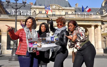 Paris Private Walking Tour with a Personal Photographer