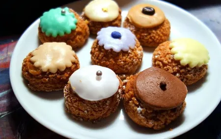 Discover the Hidden Pastries of the Latin Quarter with guide