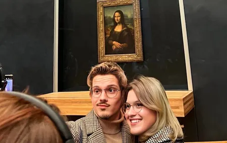 Best of the Louvre Museum Private Tour with Monalisa