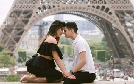 Book Exclusive Eiffel Tower Photoshoot Paris Photographer
