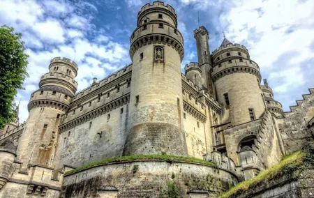 Palace Of Pierrefonds - Private Trip
