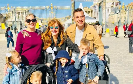 Kid-Friendly Private Guided Tour of Versailles Palace & Gardens