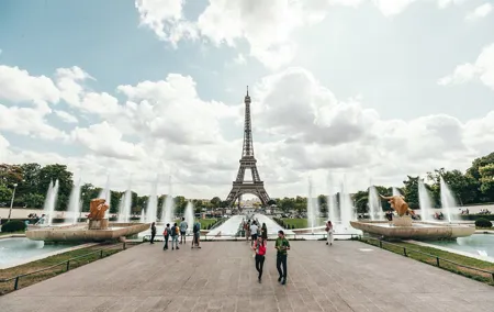 Paris Private Walking Tour with a Local
